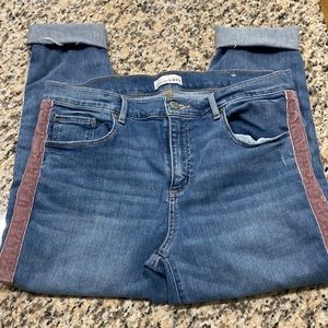 Loft Crop Capri Jean Size 31 Size 12 Gently Worn